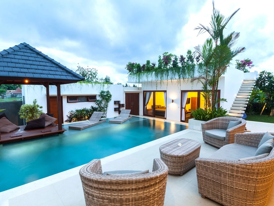 real estate 3.webp